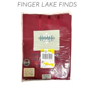 Home Collection New Cranberry Stain-Resistant Tablecloth